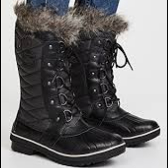 Sorel Boots - Picture 6 of 17